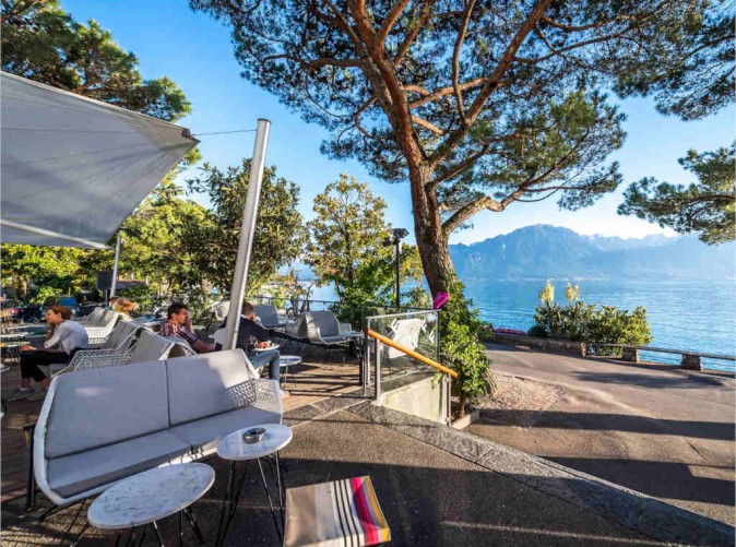 3_Eurotel Montreux - Schoene Aussichten Touristik -Eurotel2017-Purple_Fish013